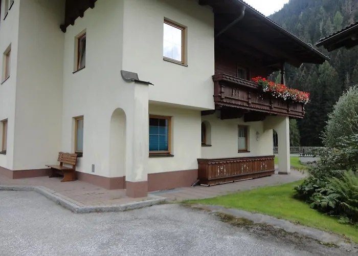 Regina Apartamento Tux