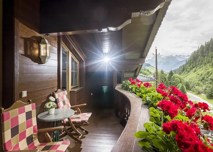 里贾纳度假屋酒店